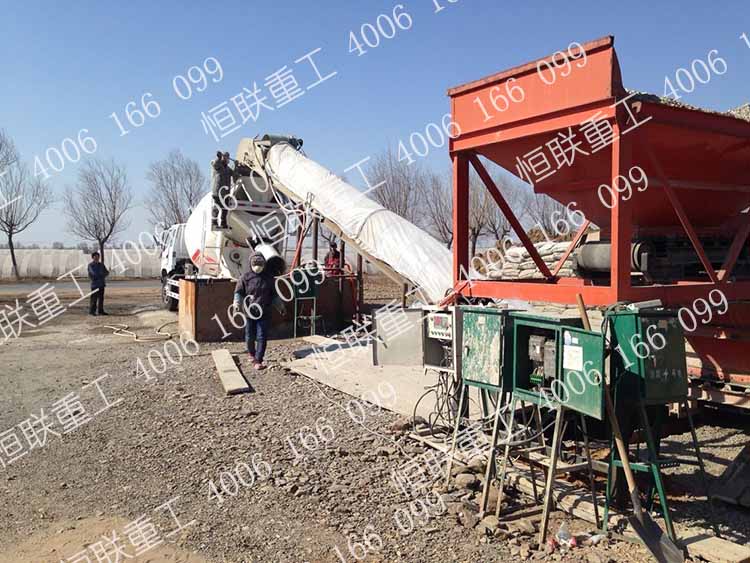 4方攪拌車攪拌車生料