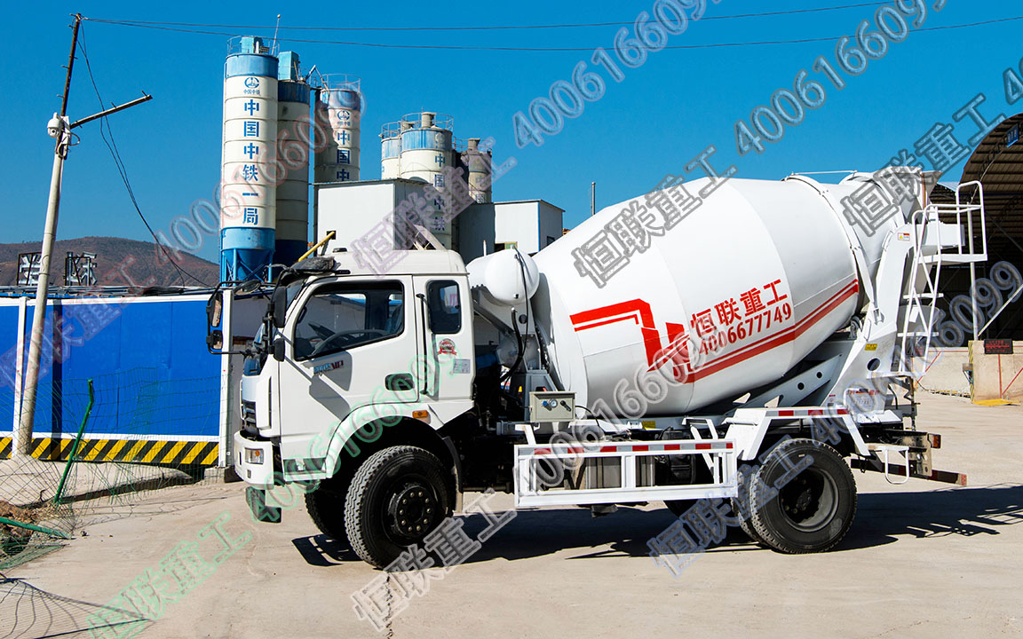 東風(fēng)6方攪拌車