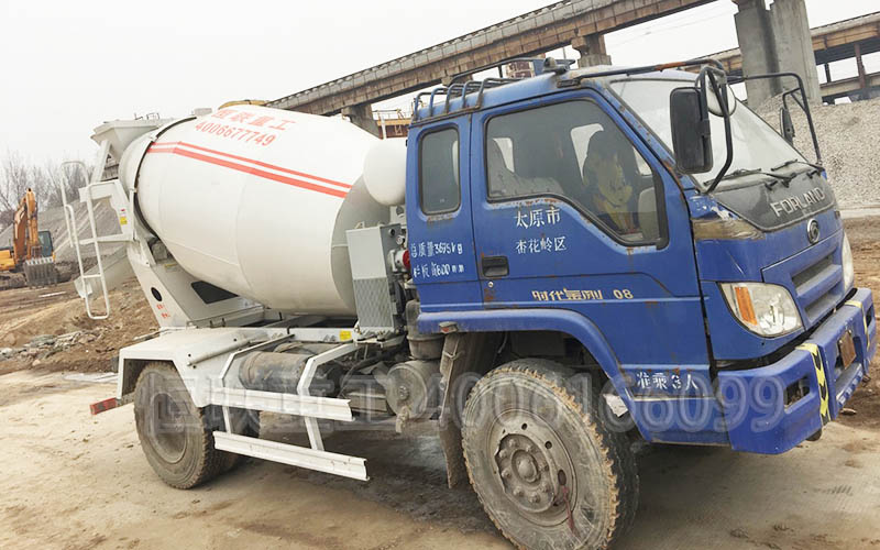 改裝水泥攪拌車(chē)