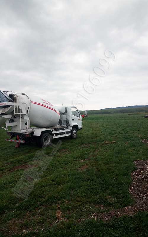 唐駿2方小型攪拌車